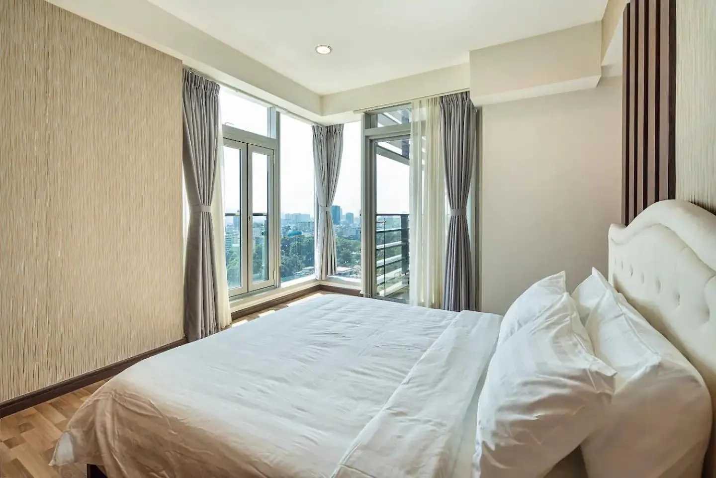Apartment Salute De Sailing Tower - Palace Garden District 1 Ho Chi Minh City
