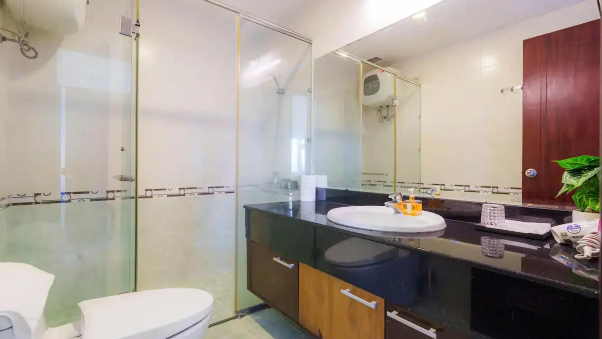 Apartment Salute De Sailing Tower - Palace Garden District 1 Ho Chi Minh City Vietnam